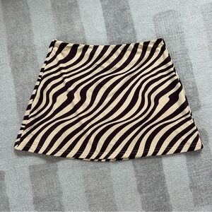 White Fox Women’s Over and Over Again Mini Skirt Caribbean Waves NWT (Size XS)